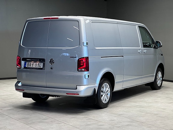 Volkswagen Transporter 2 of 23