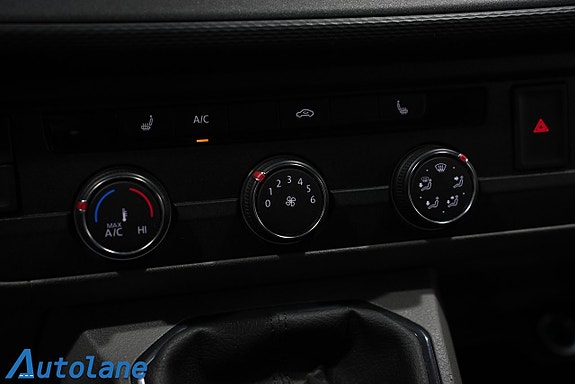 Volkswagen Transporter 19 of 26
