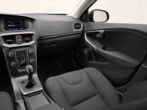 Volvo V40 14 of 15