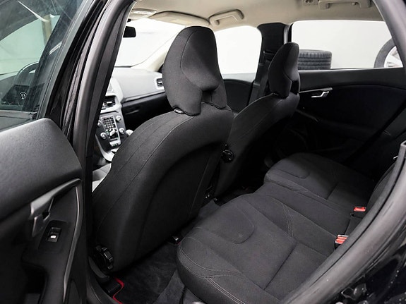 Volvo V40 15 of 15