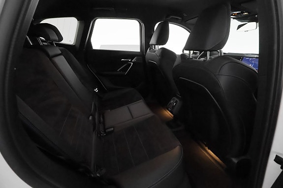 BMW iX1 22 of 30
