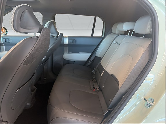 Kia EV3 9 of 14