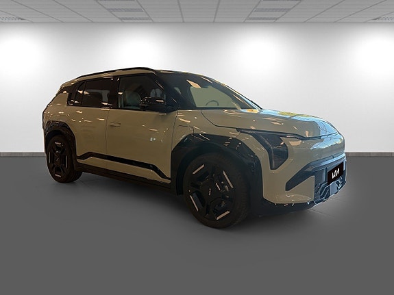 Kia EV3 3 of 14