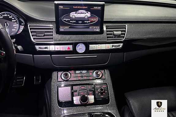 Audi A8 19 of 21