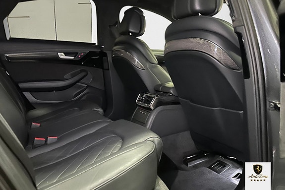 Audi A8 17 of 21
