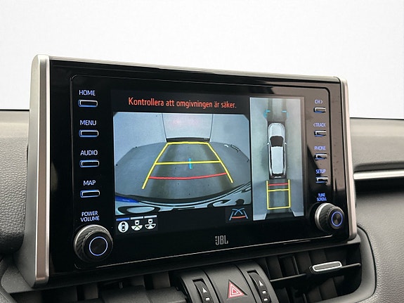 Toyota RAV4 14 of 30