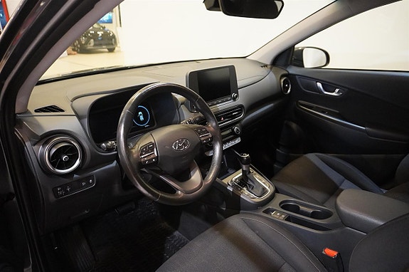 Hyundai Kona 2 of 14