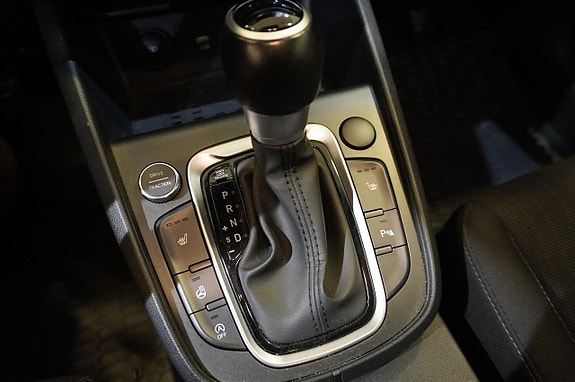 Hyundai Kona 13 of 14