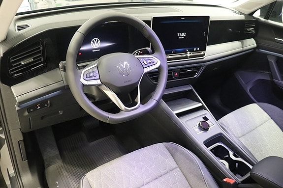Volkswagen Tiguan 9 of 14
