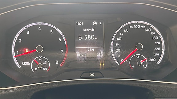 Volkswagen T-Roc 17 of 20