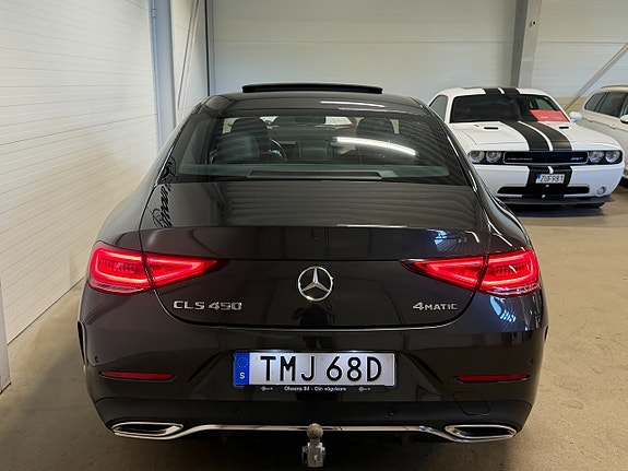 Mercedes-Benz CLS450 5 of 23
