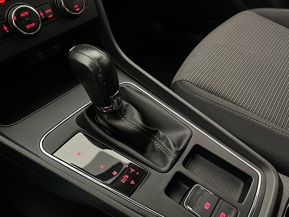 Seat Leon 19 of 28