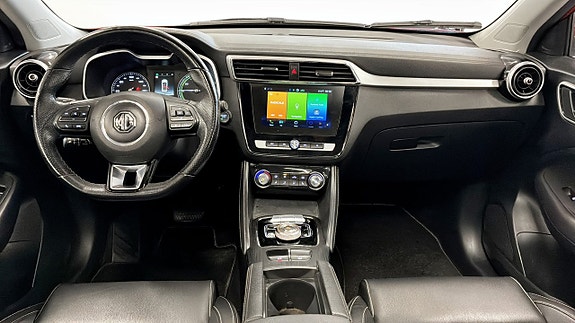 MG ZS EV 4 of 9
