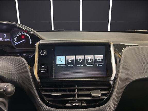 Peugeot 2008 26 of 30