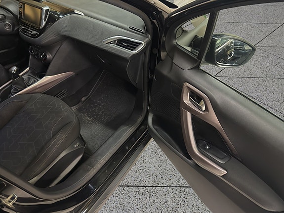 Peugeot 2008 16 of 30