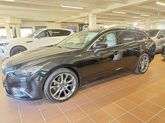 Mazda 6 2 of 8