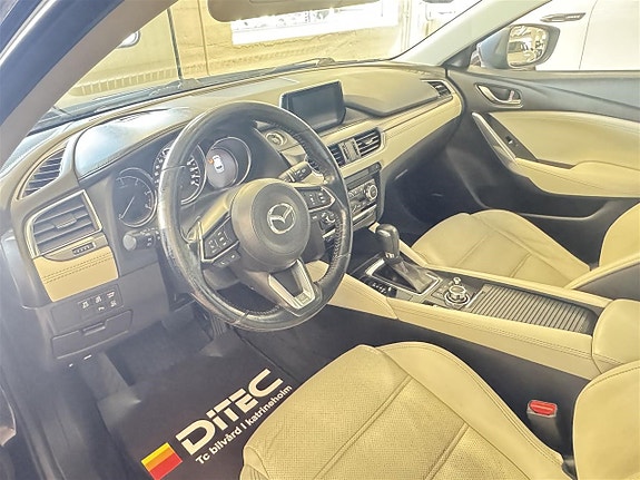 Mazda 6 5 of 8