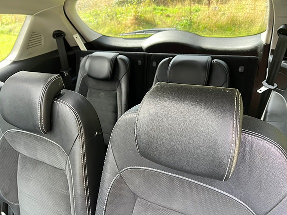Ford S-MAX 7 of 8