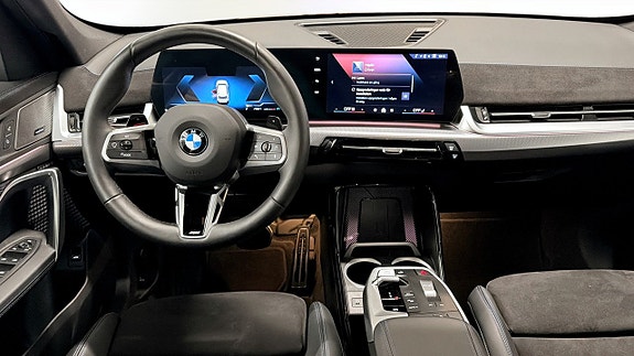 BMW X1 4 of 14