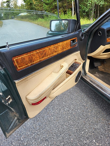 Daimler Sovereign 10 of 12