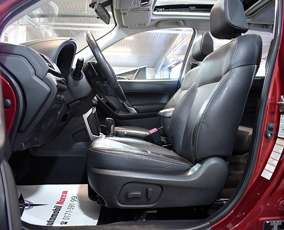 Subaru Forester 7 of 24