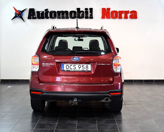 Subaru Forester 5 of 24