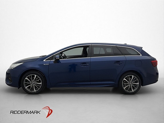 Toyota Avensis 4 of 28
