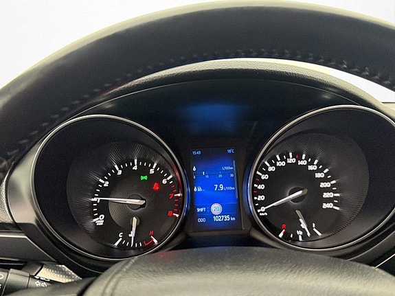 Toyota Avensis 16 of 28
