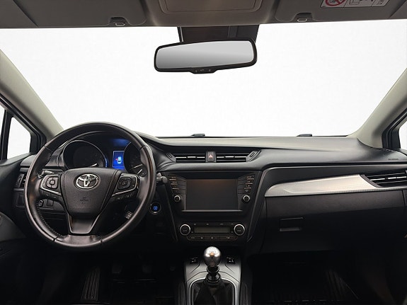 Toyota Avensis 13 of 28