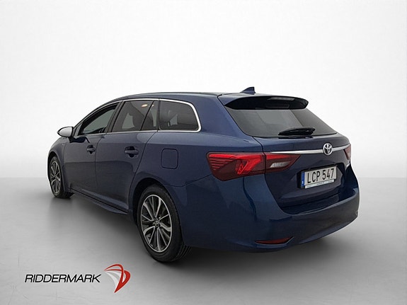 Toyota Avensis 5 of 28