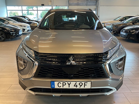 Mitsubishi Eclipse Cross 2 of 15