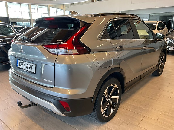 Mitsubishi Eclipse Cross 4 of 15