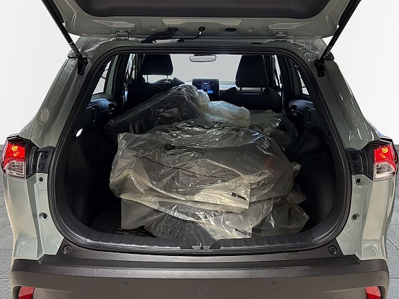 Toyota Corolla Cross 10 of 13