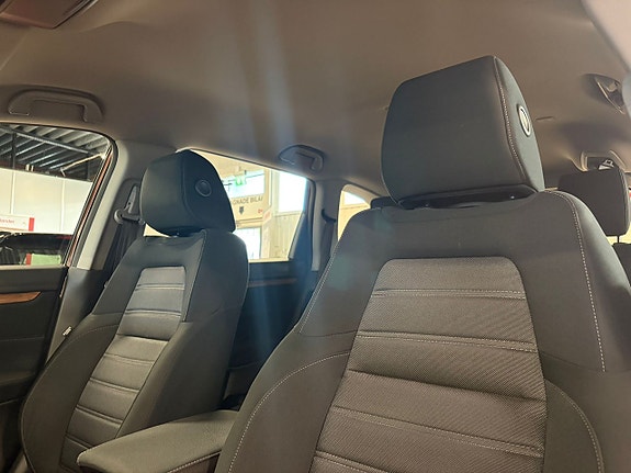 Honda CR-V 6 of 19