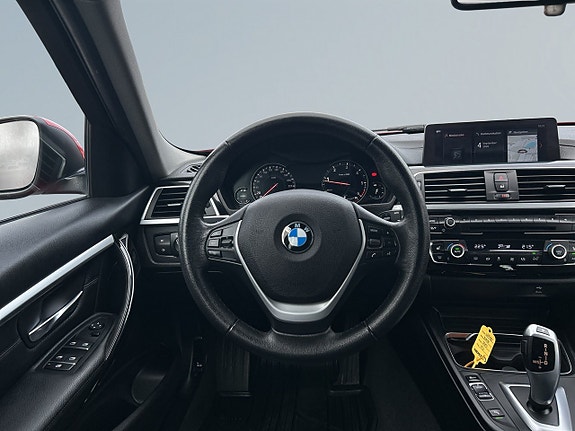 BMW 320d 9 of 24