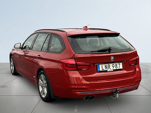 BMW 320d 5 of 24
