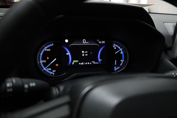 Toyota RAV4 24 of 29