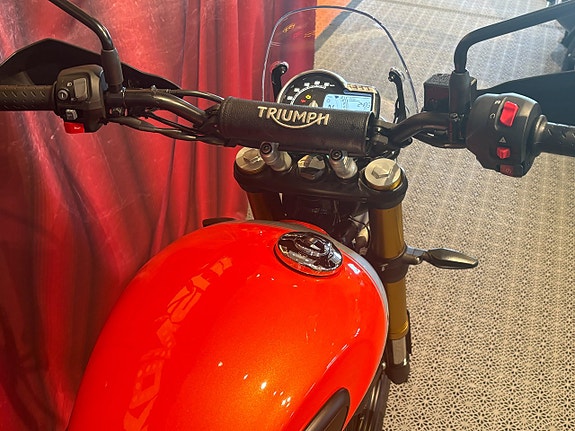 Triumph SCRAMBLER 400 X OKTOBERFEST | 36 MÅN 0 % | Demokörd | 260 mil | servad 8 of 14