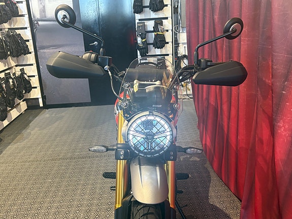 Triumph SCRAMBLER 400 X OKTOBERFEST | 36 MÅN 0 % | Demokörd | 260 mil | servad 3 of 14