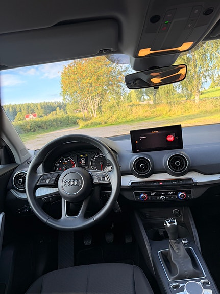 Audi Q2 12 of 15