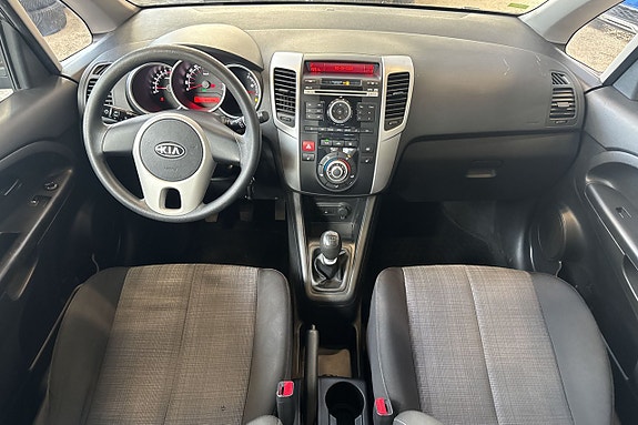 Kia Venga 12 of 14