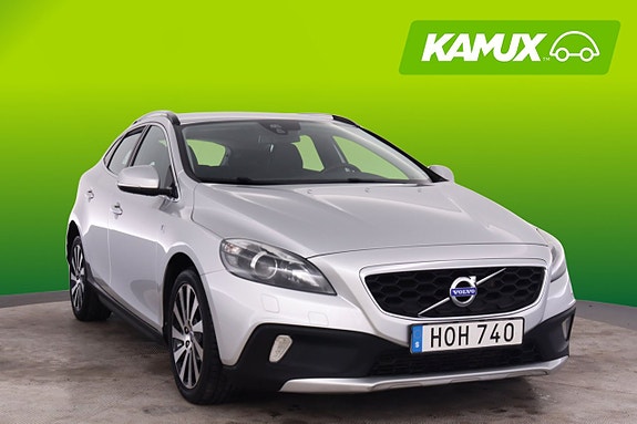 Volvo V40 Cross Country 8 of 20