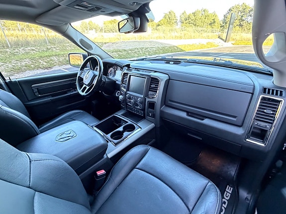 Dodge RAM 1500 22 of 30