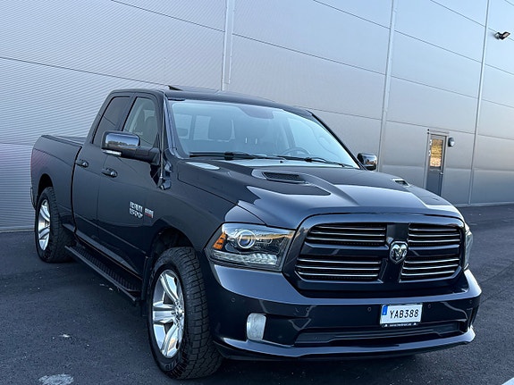 Dodge RAM 1500 4 of 30