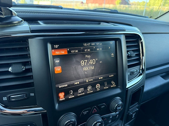 Dodge RAM 1500 26 of 30