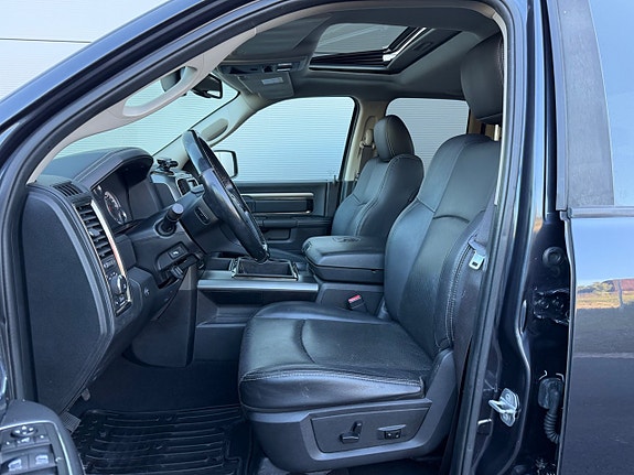 Dodge RAM 1500 17 of 30