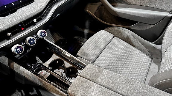 Skoda Superb 18 of 22