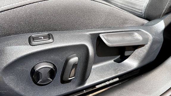 Skoda Superb 17 of 22