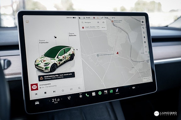 Tesla Model Y 11 of 15