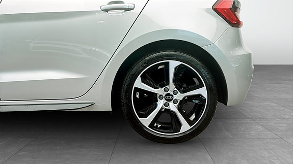 Audi A1 6 of 12